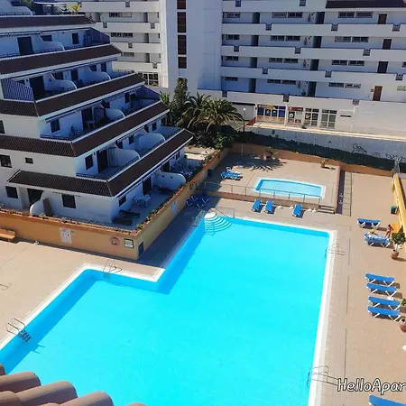 Arena Paradise By Helloapartments *