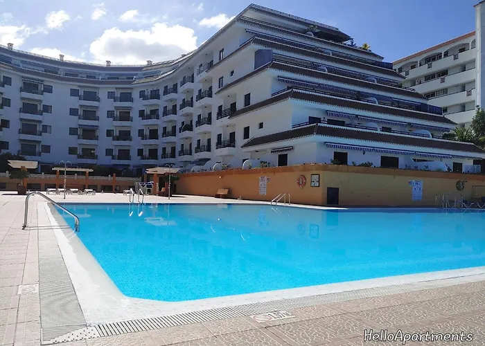 Arena Paradise By Helloapartments Apartment *